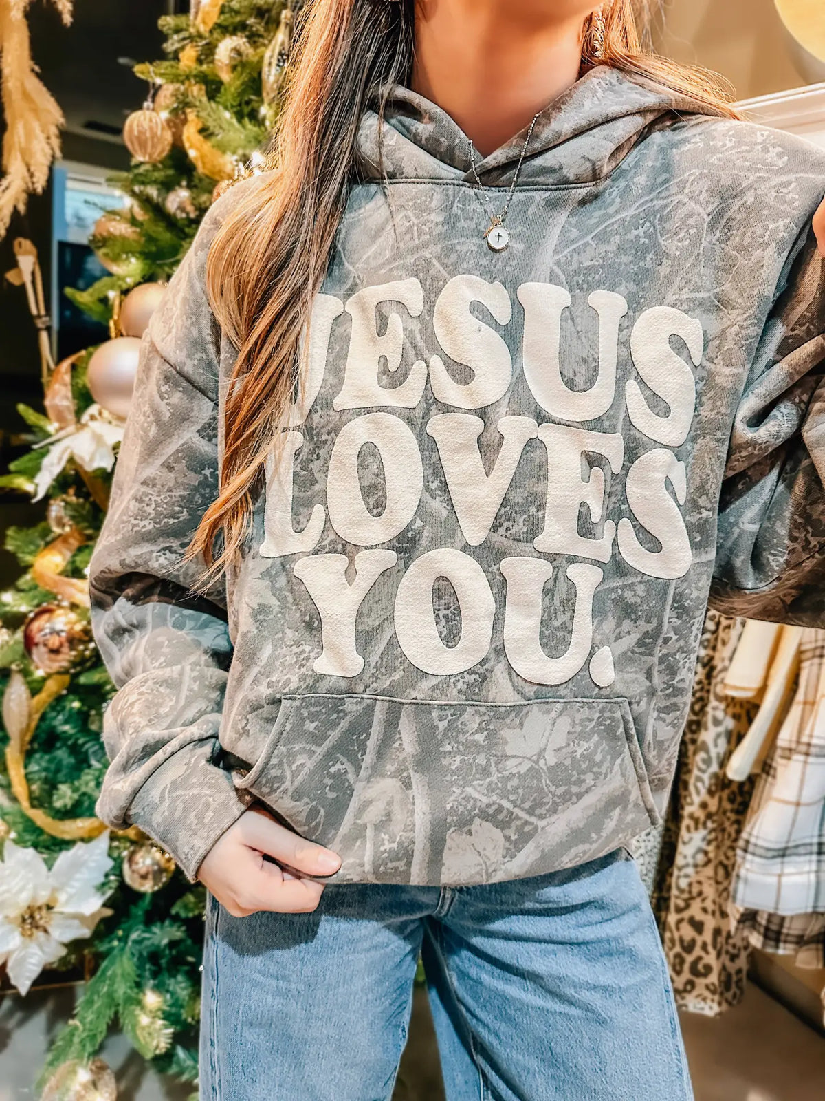 Long Sleeve Tops & Crewnecks