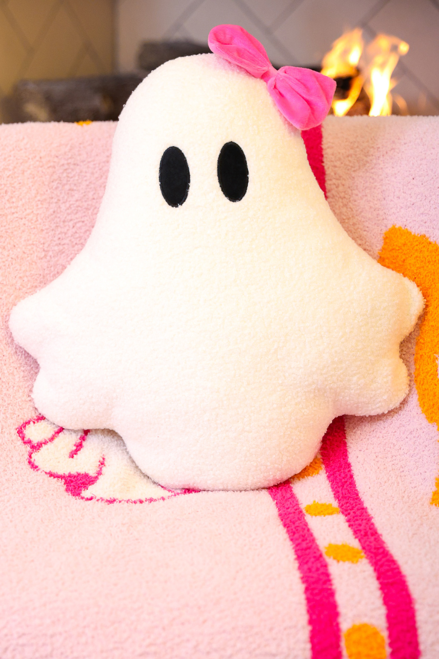 GiGi The Ghost Pillow