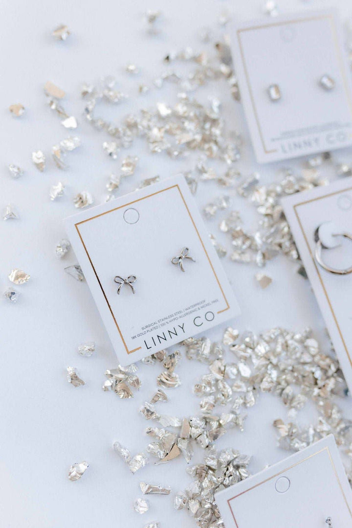Screwback Stud Earrings - Sadie Bow Silver