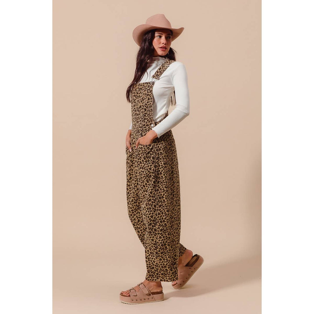 LEOPARD TWILL SLOUCHY BARREL OVERALLS JUMPSUIT