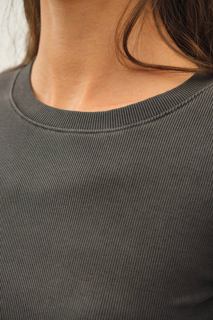RIBBED CREWNECK LONGSLEEVE BASIC TOP