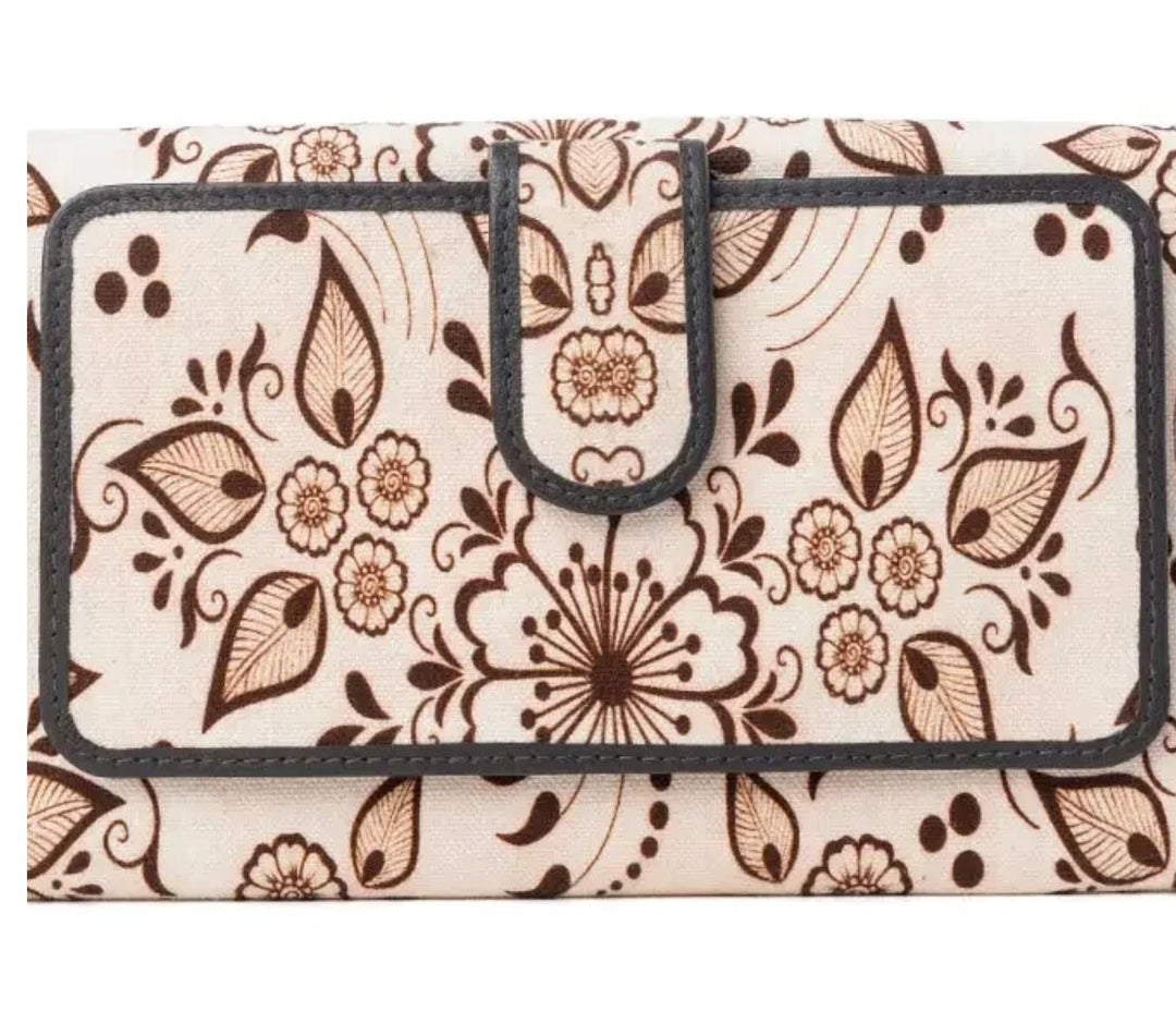 Myra Handbag Vanilla Vine Woven Wallet