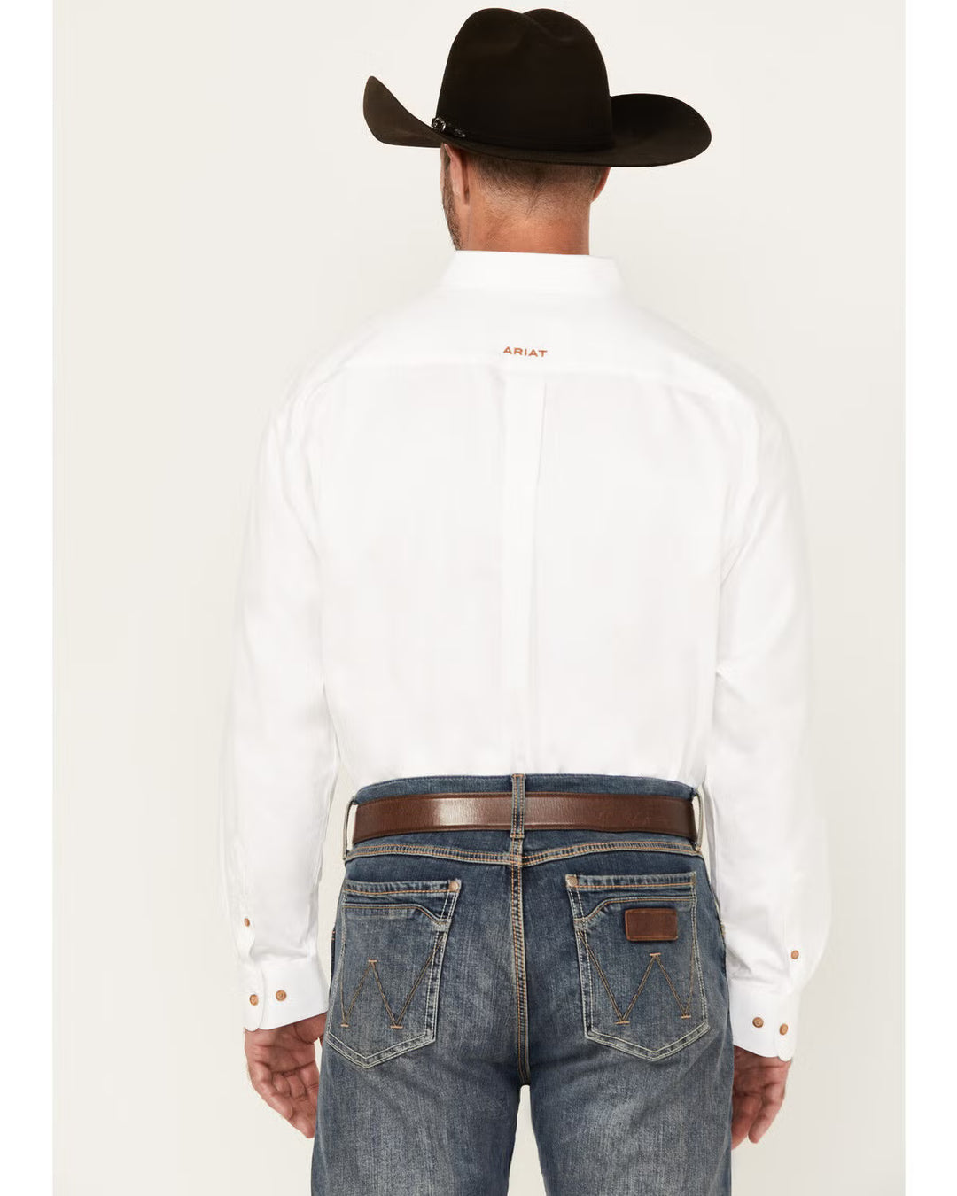 ARIAT-MNS SOLID TWILL CLSSC LS SHRT WHITE