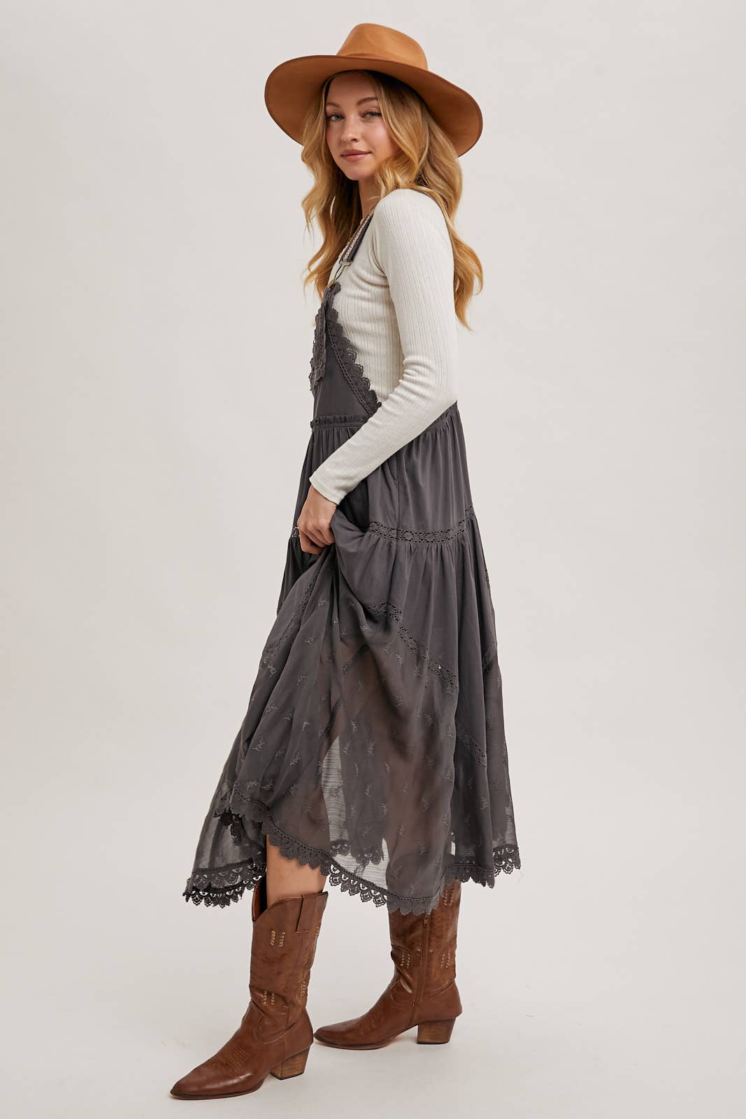 LACE EMBROIDERED TULLE BIB MAXI DRESS WITH LINING