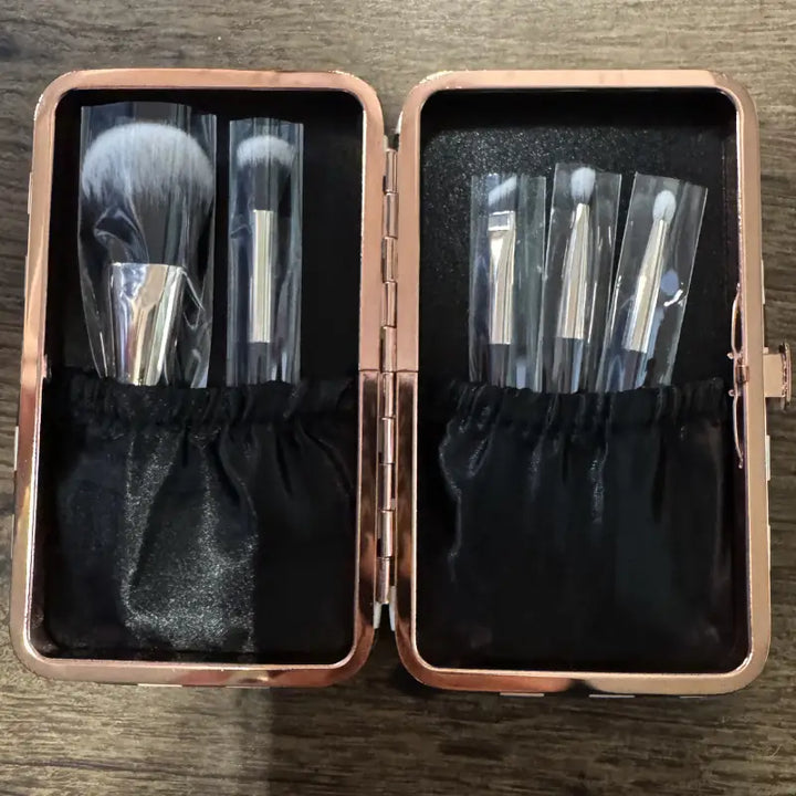 Checkered Makeup Brush Set